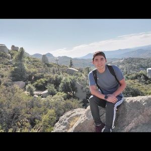 Meet your Posher, Vuthy